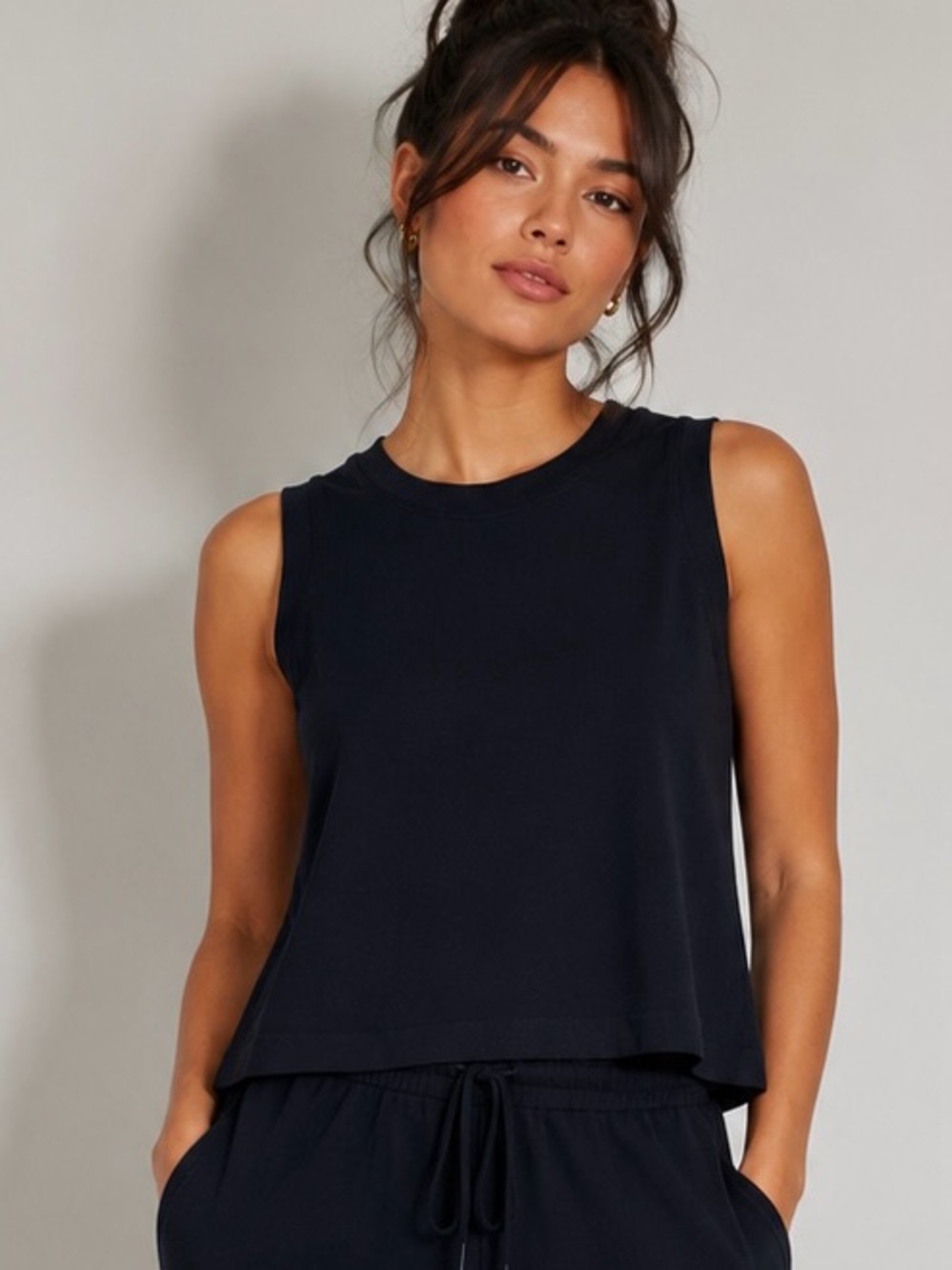 Everyday Sleeveless Crop Top in Black